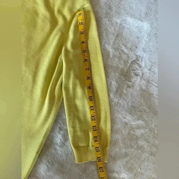 Lands End Women's yellow Crew Neck Sweater size medium petite - Picture 7 of 8